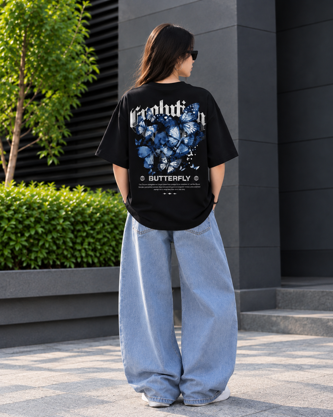Blue Butterfly Back Print Oversized T-Shirt – Black
