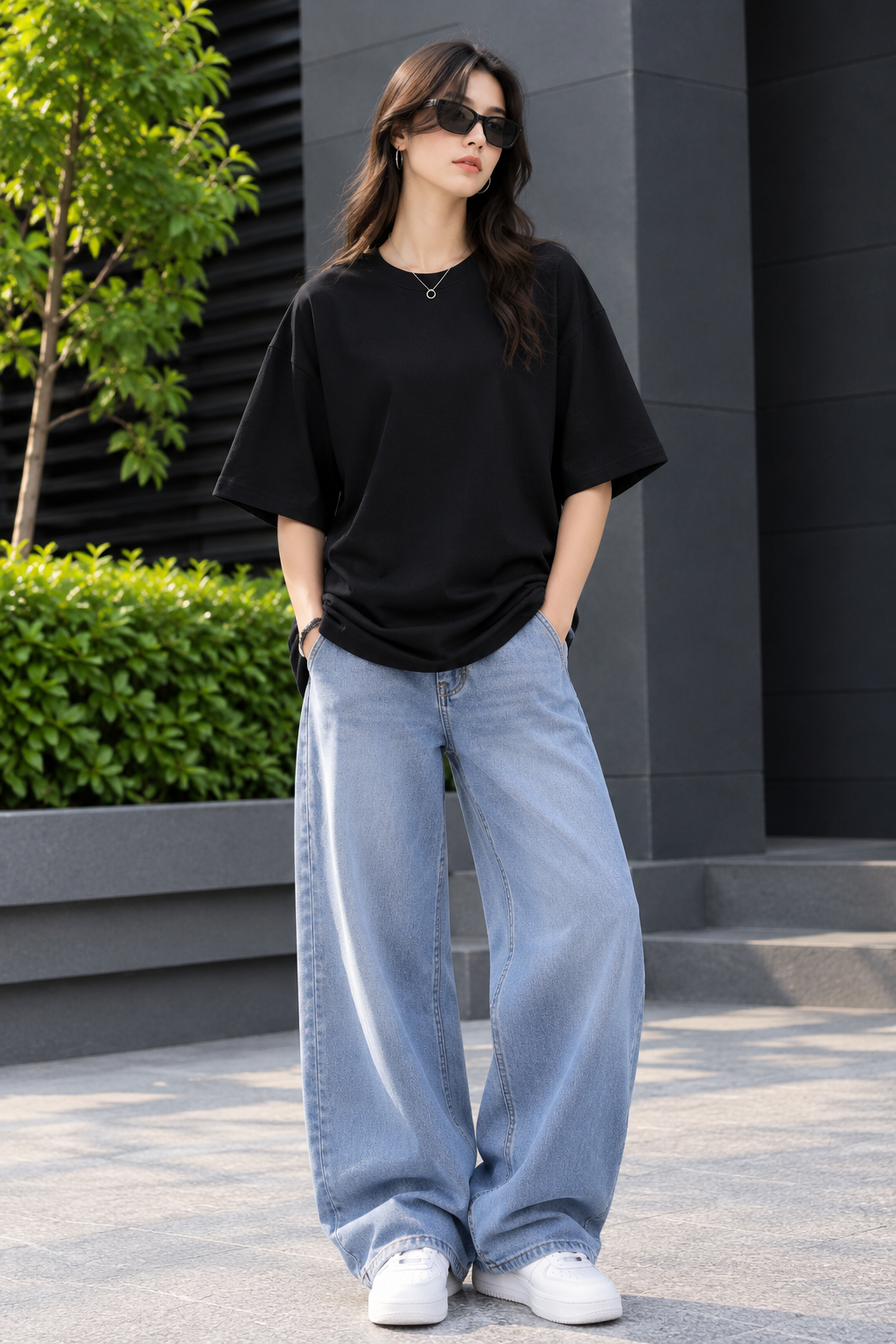 Blue Butterfly Back Print Oversized T-Shirt – Black